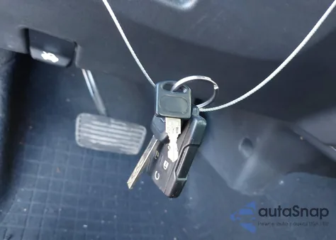 2021 Chevrolet Silverado 1500 4Wd Short Bed Custom from USA, damaged, VIN 3GCPYBEH2MG131546